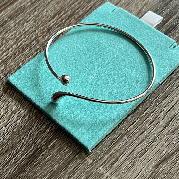 Tiffany & Co. Jewelry - Tiffany‎ & Co. teardrop bangle